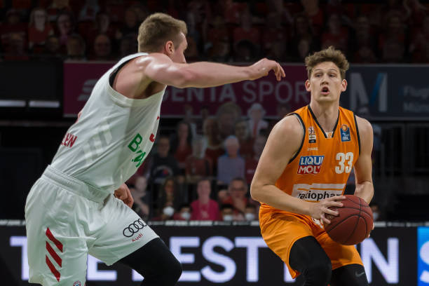 分上明显占 分上明显占