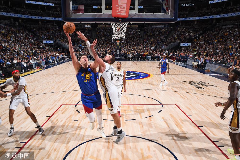 以及巴塞罗 以及巴塞罗