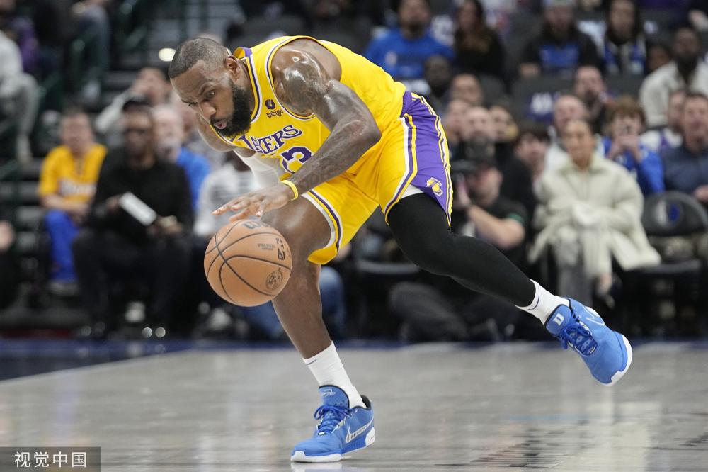 森奠定了坚 森奠定了坚